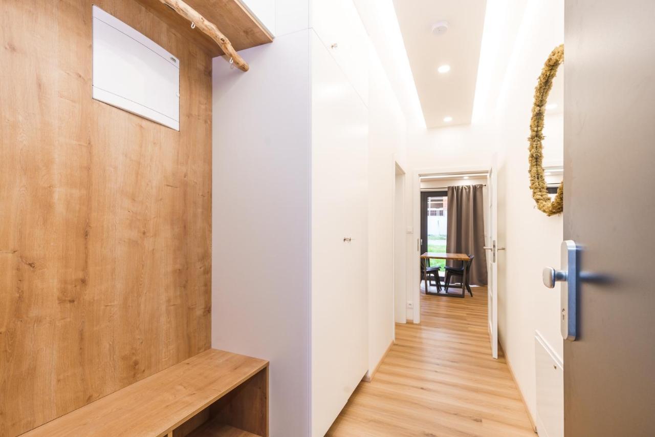 אברטאמי Apartman Ski Plesivec מראה חיצוני תמונה